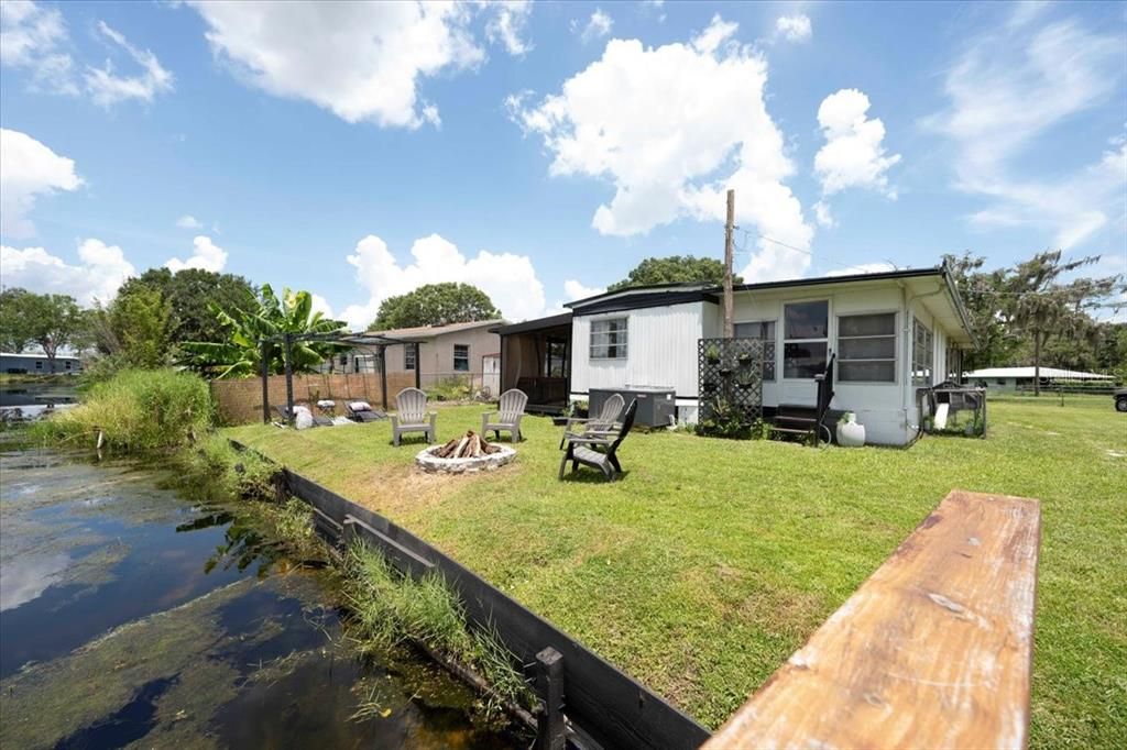 For Sale: $199,000 (3 beds, 1 baths, 1028 Square Feet)