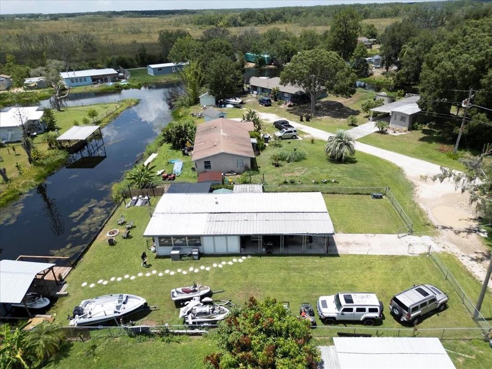 For Sale: $199,000 (3 beds, 1 baths, 1028 Square Feet)