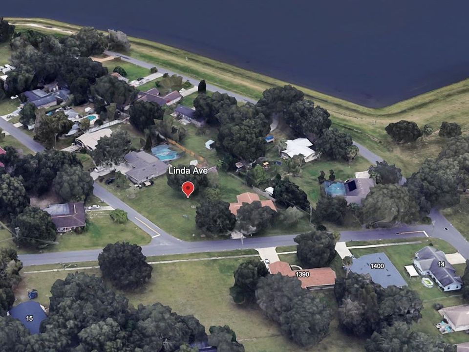 待售: $145,000 (0.29 acres)