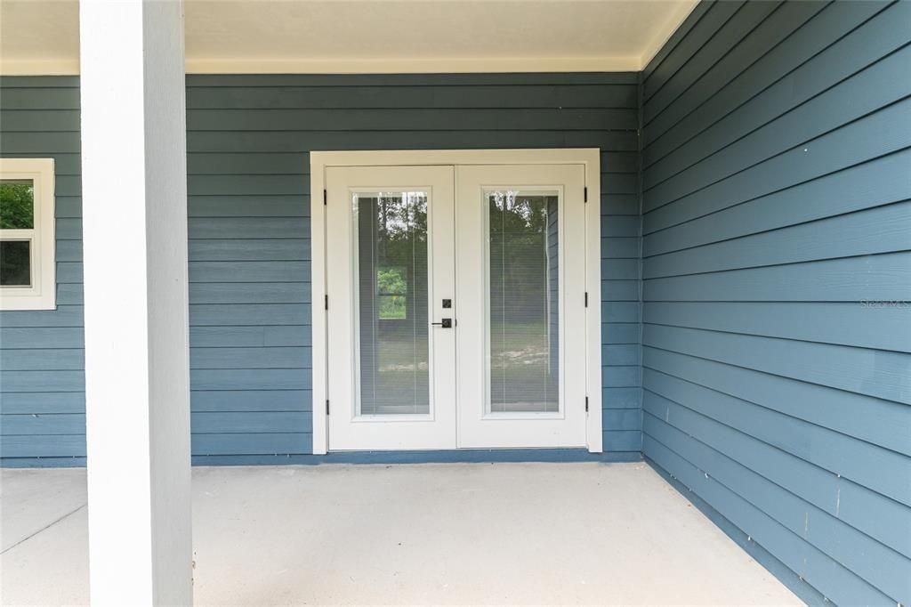 Activo con contrato: $339,707 (3 camas, 2 baños, 1810 Pies cuadrados)