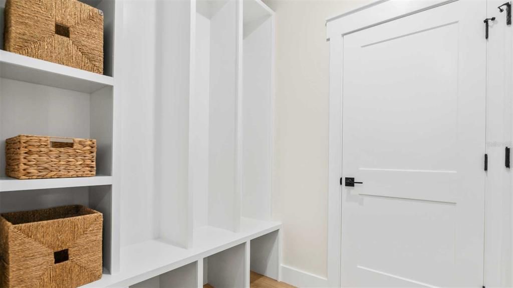 Activo con contrato: $339,707 (3 camas, 2 baños, 1810 Pies cuadrados)