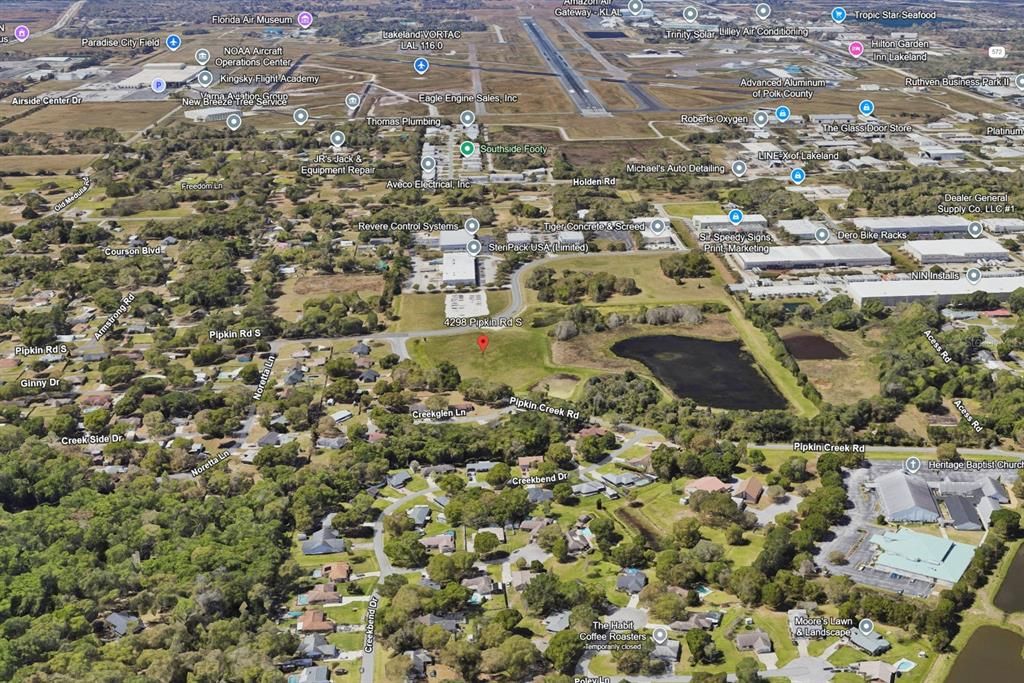 待售: $1,490,000 (3.54 acres)