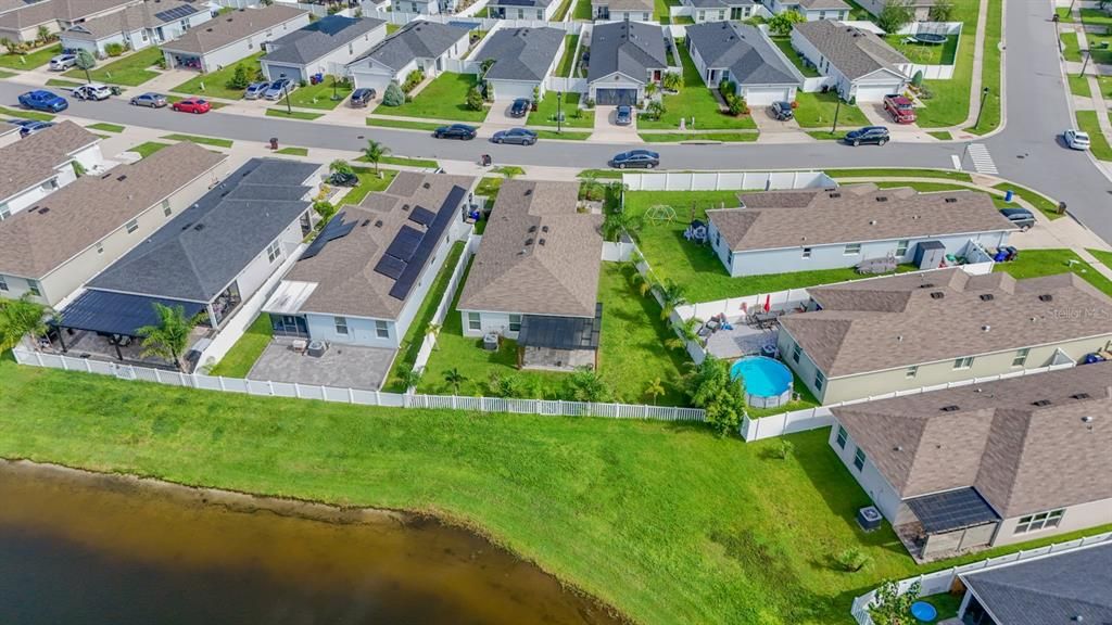 合同活跃: $335,000 (3 贝兹, 2 浴室, 1348 平方英尺)