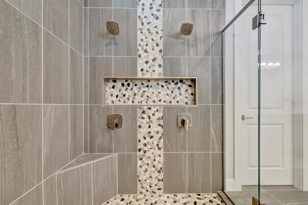 На продажу: $959,066 (4 спален, 3 ванн, 2457 Квадратных фут)