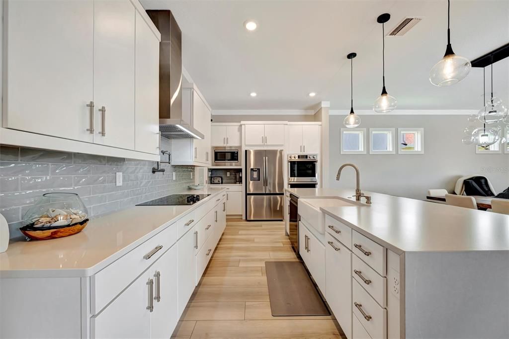 На продажу: $959,066 (4 спален, 3 ванн, 2457 Квадратных фут)