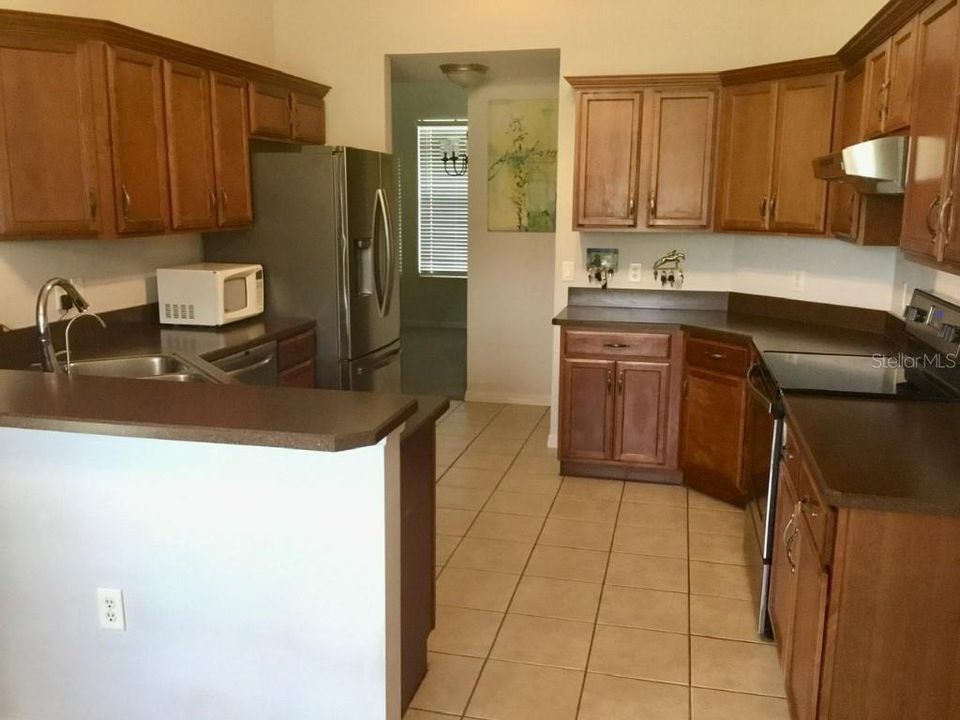 En Venta: $825,000 (3 camas, 2 baños, 2091 Pies cuadrados)