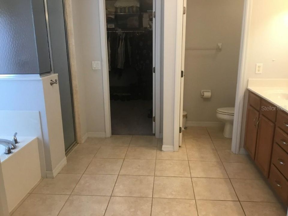 En Venta: $825,000 (3 camas, 2 baños, 2091 Pies cuadrados)