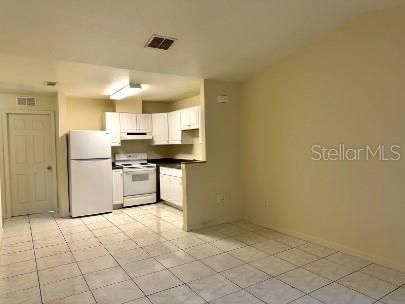 En Renta: $1,375 (2 camas, 1 baños, 875 Pies cuadrados)