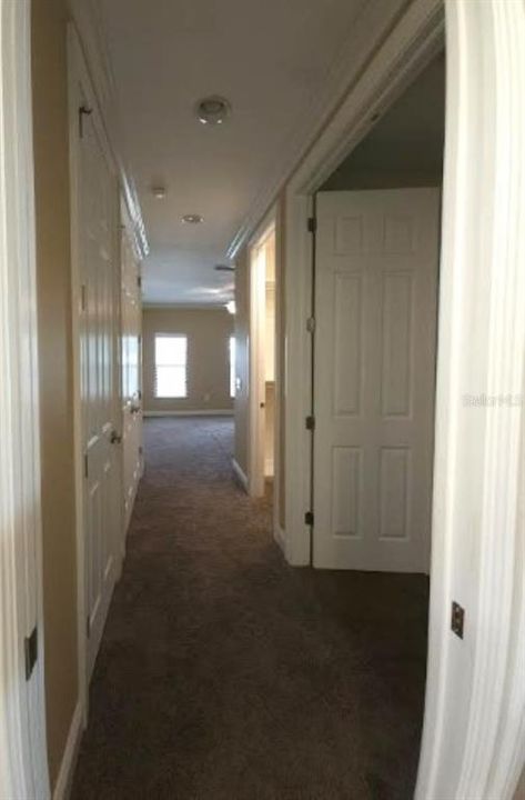 Active With Contract: $3,100 (2 beds, 2 baths, 1605 Square Feet)