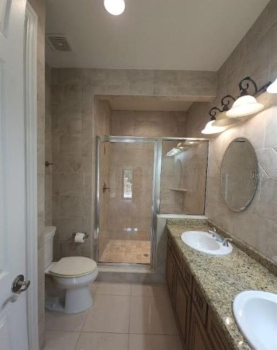 Active With Contract: $3,100 (2 beds, 2 baths, 1605 Square Feet)