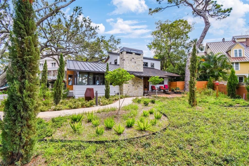 На продажу: $3,750,000 (2 спален, 3 ванн, 2365 Квадратных фут)