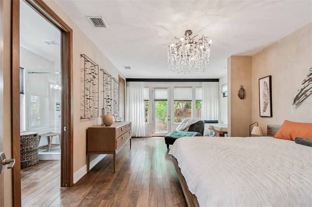 На продажу: $3,750,000 (2 спален, 3 ванн, 2365 Квадратных фут)