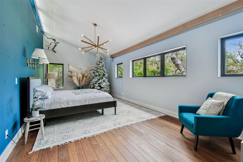 На продажу: $3,750,000 (2 спален, 3 ванн, 2365 Квадратных фут)