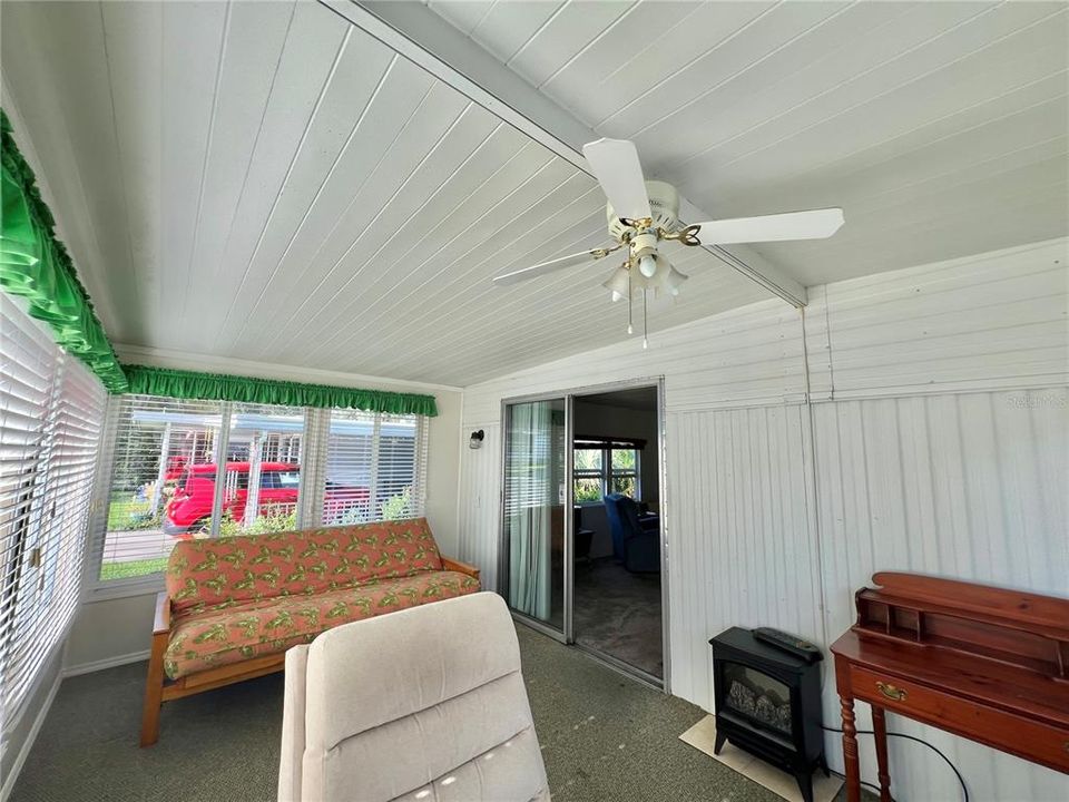 На продажу: $99,900 (2 спален, 2 ванн, 960 Квадратных фут)