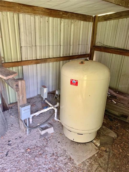 待售: $560,000 (4 贝兹, 3 浴室, 3024 平方英尺)