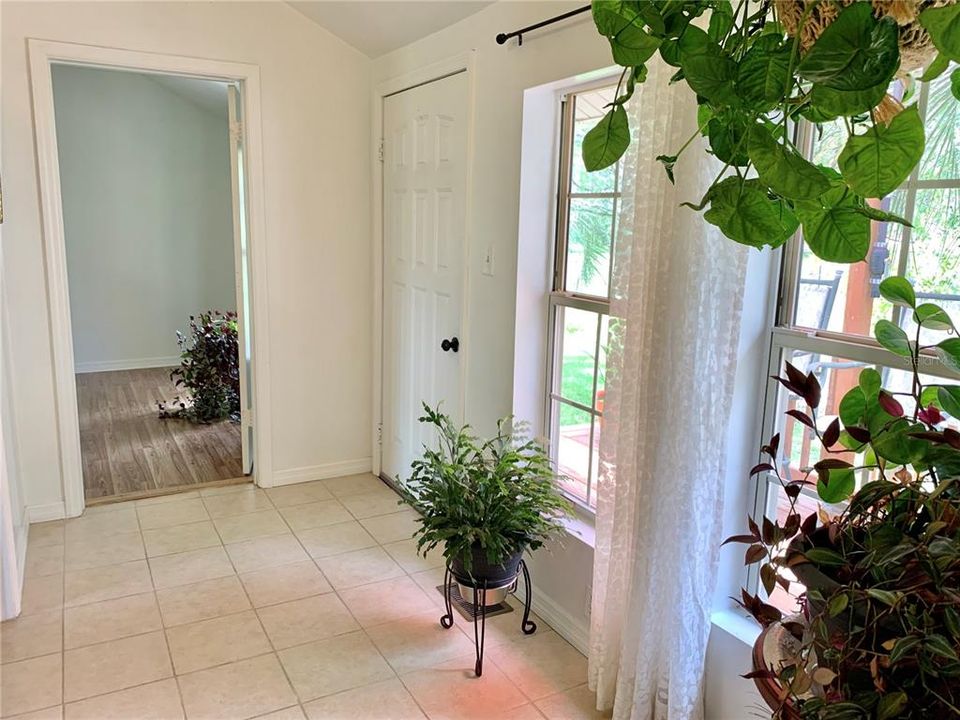 待售: $560,000 (4 贝兹, 3 浴室, 3024 平方英尺)