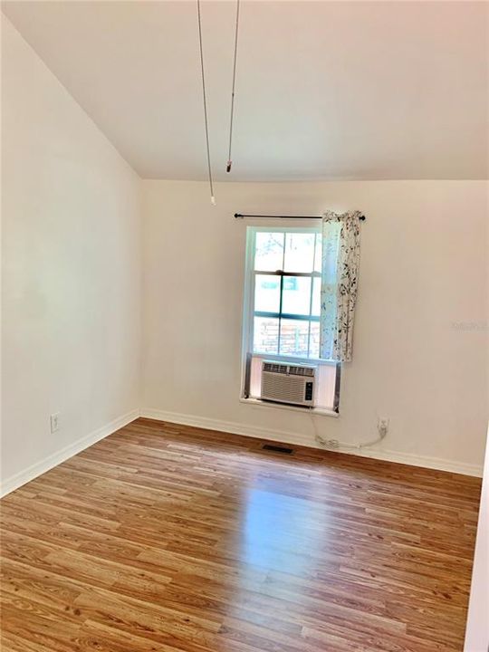 待售: $560,000 (4 贝兹, 3 浴室, 3024 平方英尺)