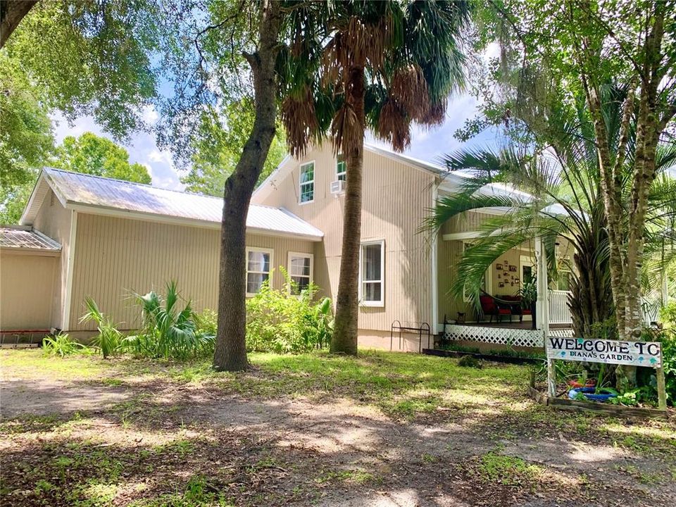 待售: $560,000 (4 贝兹, 3 浴室, 3024 平方英尺)