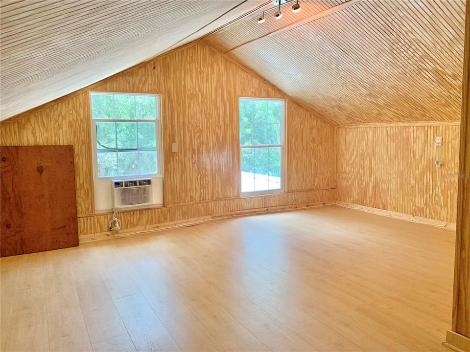 待售: $560,000 (4 贝兹, 3 浴室, 3024 平方英尺)