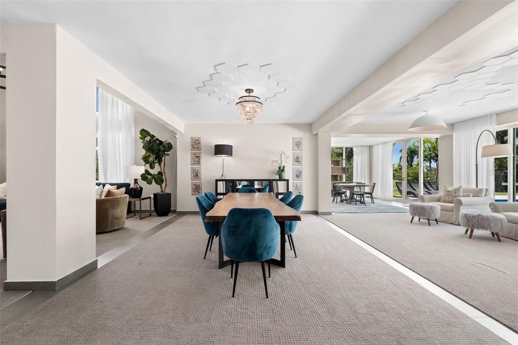 待售: $8,300,000 (9 贝兹, 9 浴室, 7881 平方英尺)