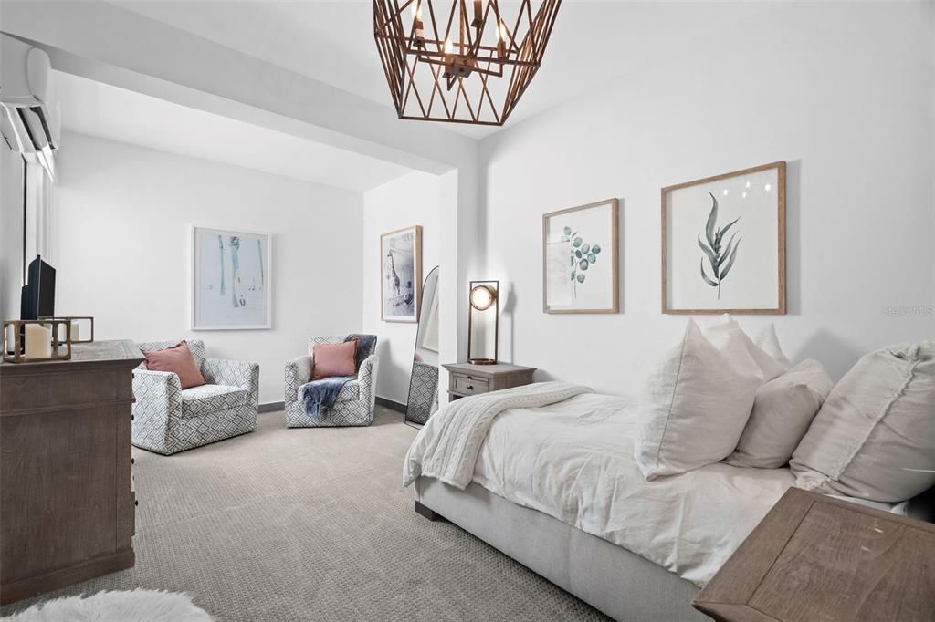 待售: $8,300,000 (9 贝兹, 9 浴室, 7881 平方英尺)