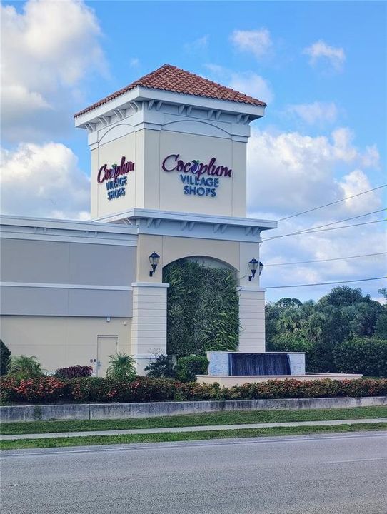 合同活跃: $110,000 (3 贝兹, 2 浴室, 1085 平方英尺)