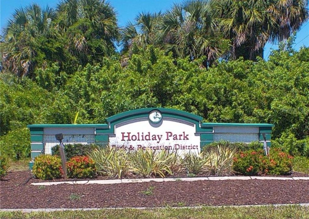 合同活跃: $110,000 (3 贝兹, 2 浴室, 1085 平方英尺)