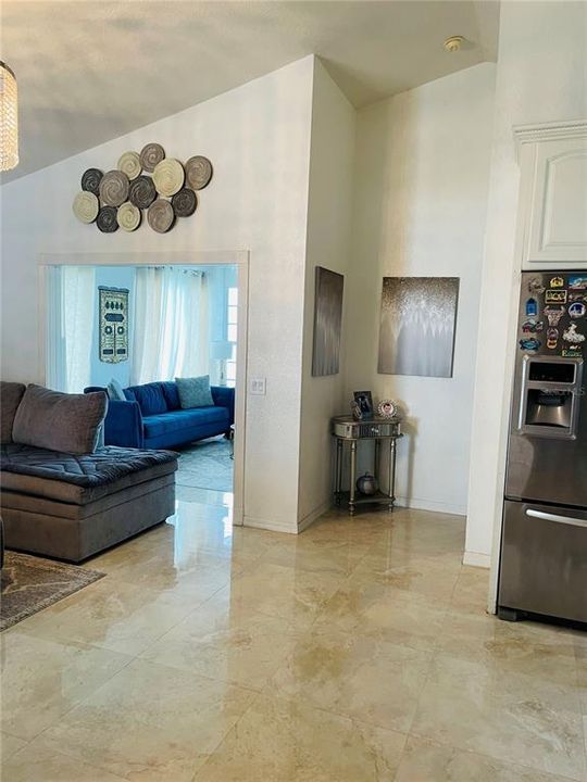 For Sale: $328,000 (3 beds, 2 baths, 1209 Square Feet)