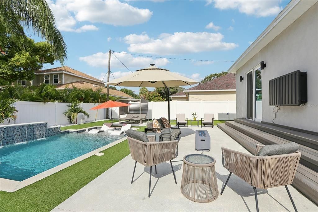 На продажу: $1,580,000 (4 спален, 3 ванн, 2636 Квадратных фут)