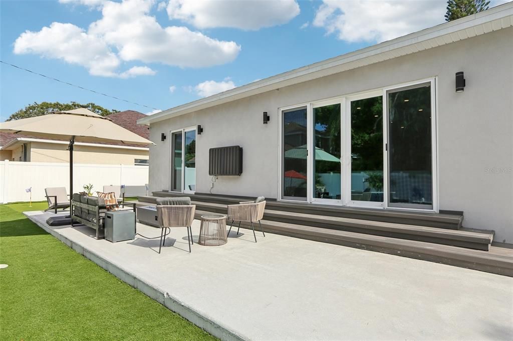 На продажу: $1,580,000 (4 спален, 3 ванн, 2636 Квадратных фут)