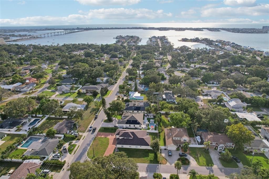 На продажу: $1,580,000 (4 спален, 3 ванн, 2636 Квадратных фут)