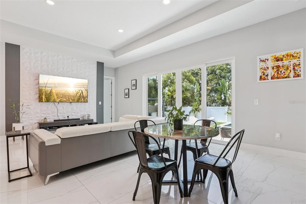 На продажу: $1,580,000 (4 спален, 3 ванн, 2636 Квадратных фут)