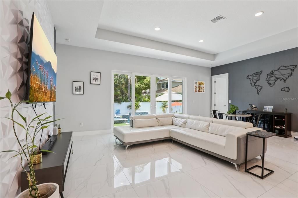 На продажу: $1,580,000 (4 спален, 3 ванн, 2636 Квадратных фут)