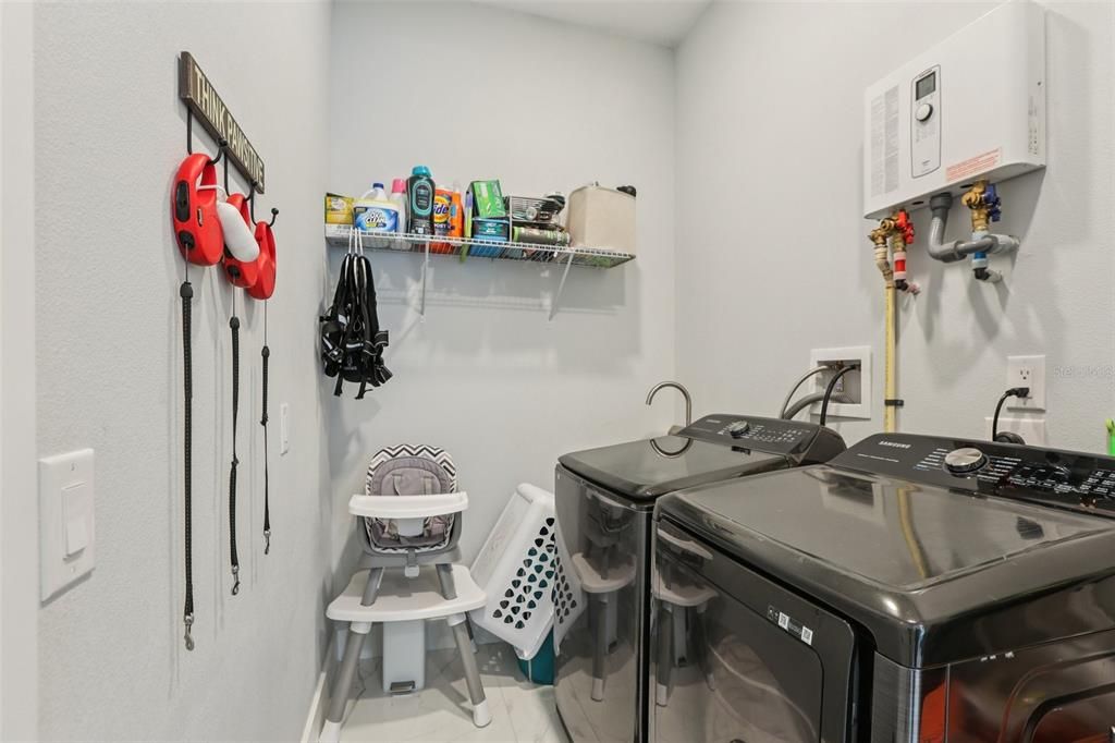 На продажу: $1,580,000 (4 спален, 3 ванн, 2636 Квадратных фут)