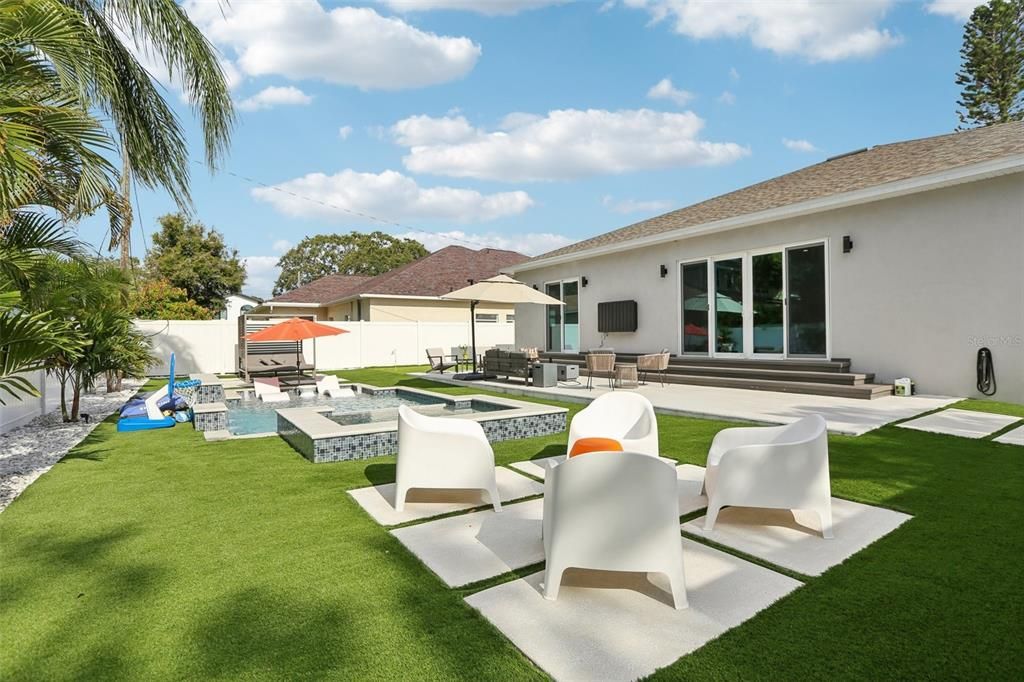 На продажу: $1,580,000 (4 спален, 3 ванн, 2636 Квадратных фут)