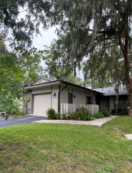 For Rent: $1,800 (3 beds, 2 baths, 1527 Square Feet)