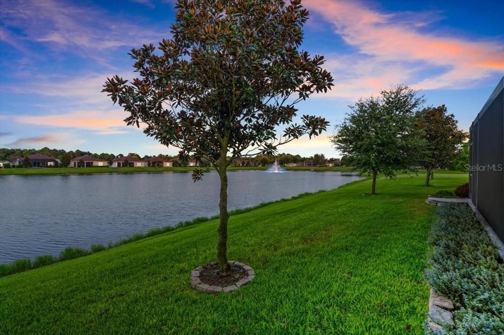 合同活跃: $579,000 (3 贝兹, 2 浴室, 2279 平方英尺)