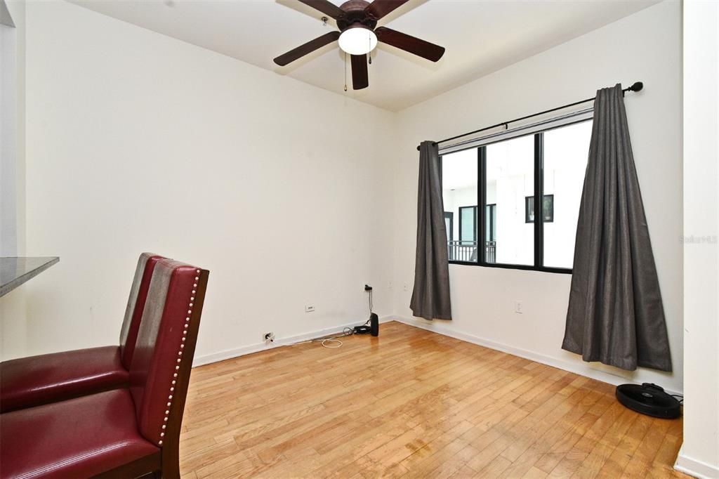 For Sale: $459,900 (2 beds, 2 baths, 1455 Square Feet)