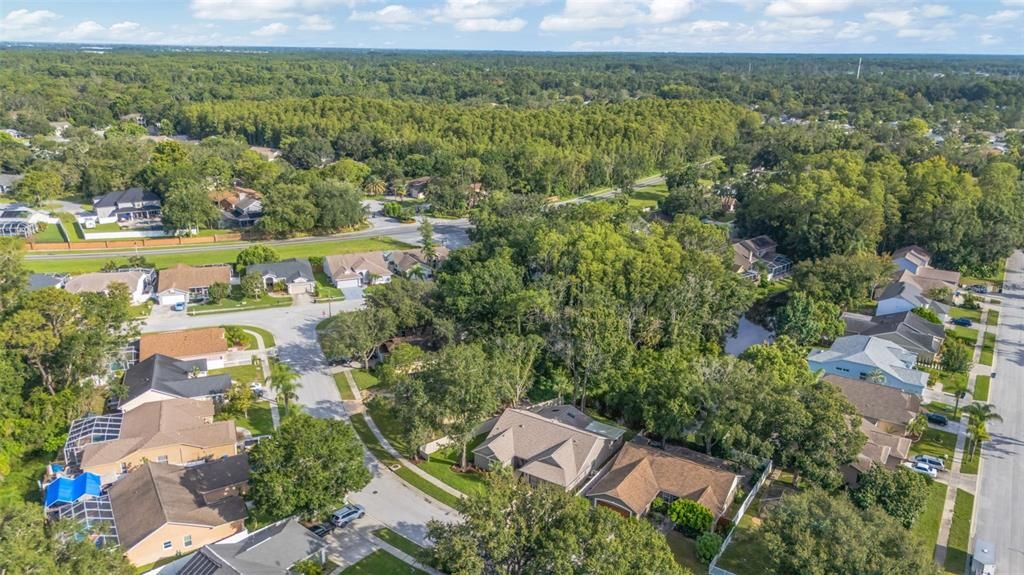 Под контрактом: $382,500 (3 спален, 2 ванн, 2032 Квадратных фут)