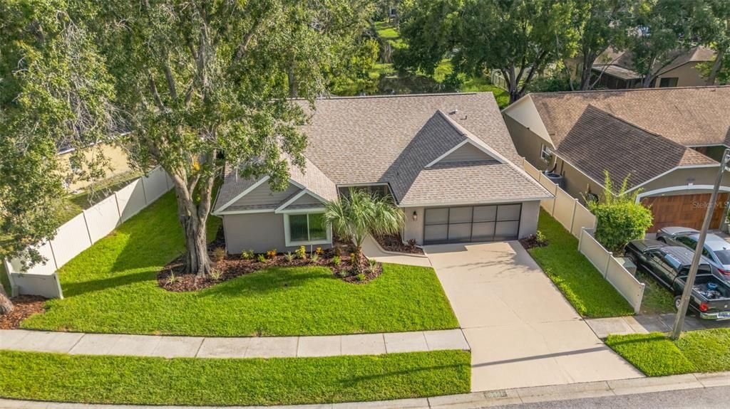 Под контрактом: $382,500 (3 спален, 2 ванн, 2032 Квадратных фут)