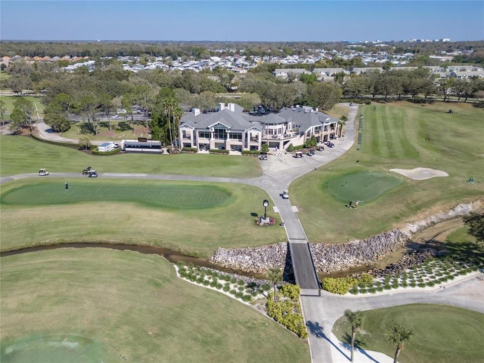 合同活跃: $695,000 (3 贝兹, 3 浴室, 2883 平方英尺)