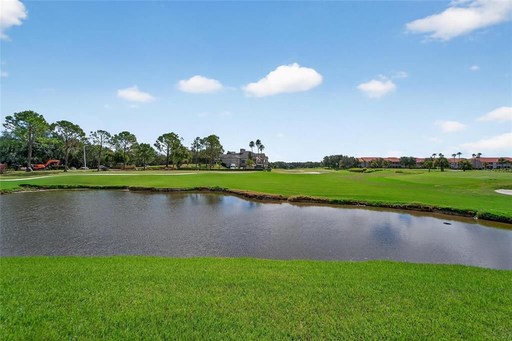 合同活跃: $695,000 (3 贝兹, 3 浴室, 2883 平方英尺)