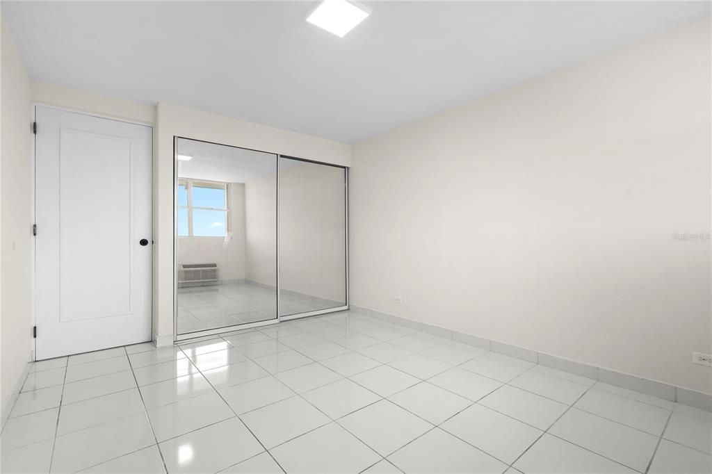 На продажу: $775,000 (3 спален, 2 ванн, 2018 Квадратных фут)