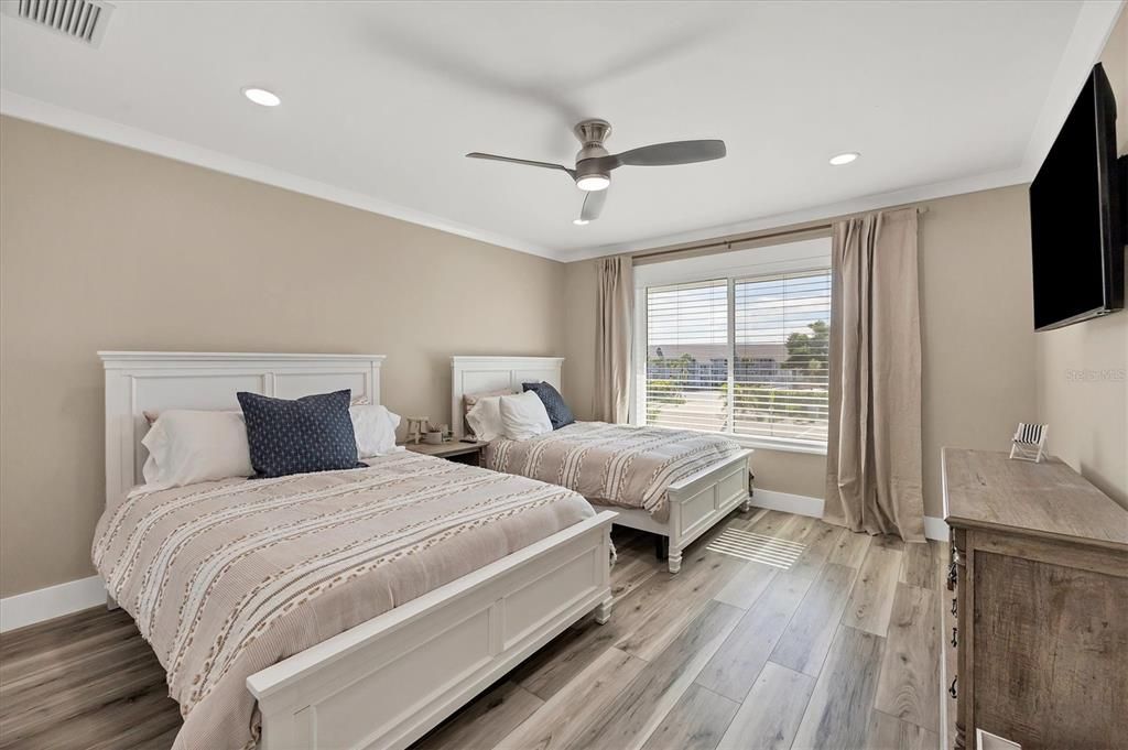 For Rent: $3,150 (2 beds, 2 baths, 1248 Square Feet)