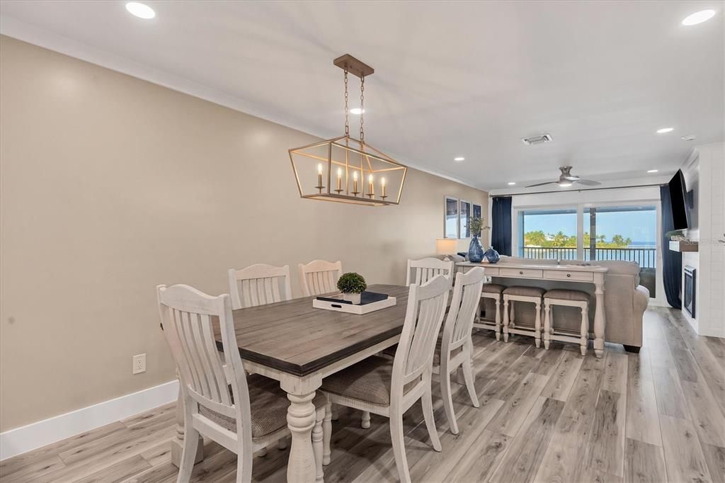 For Rent: $3,150 (2 beds, 2 baths, 1248 Square Feet)