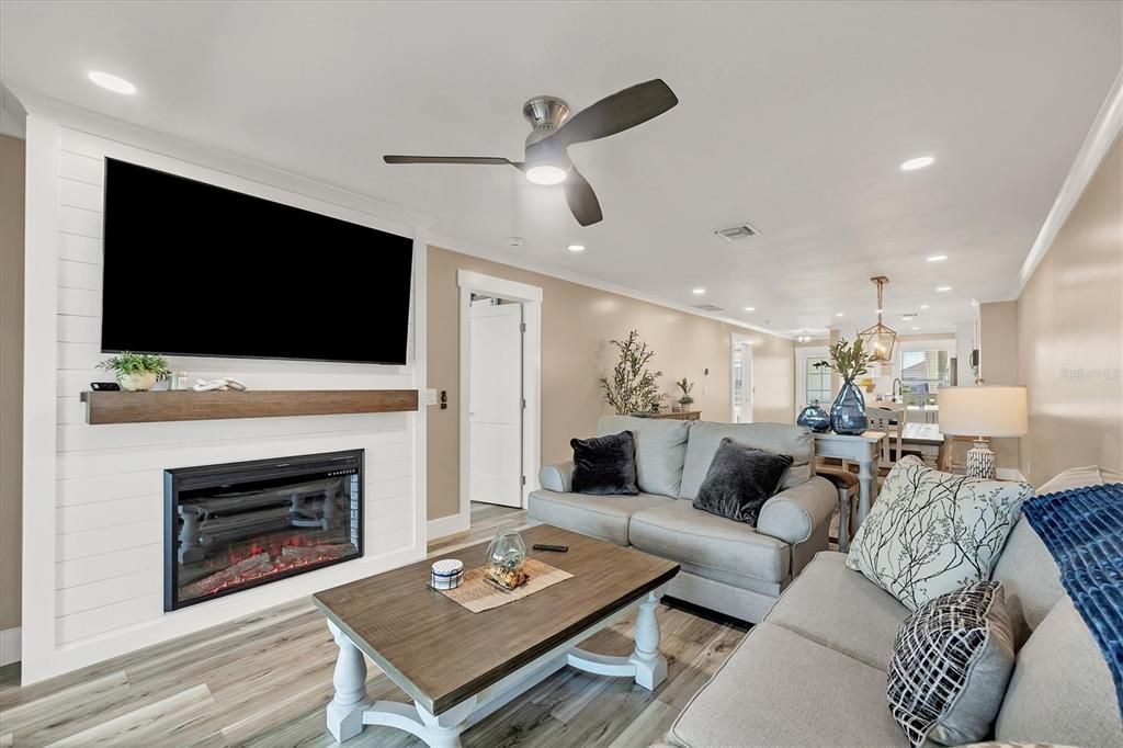 For Rent: $3,150 (2 beds, 2 baths, 1248 Square Feet)