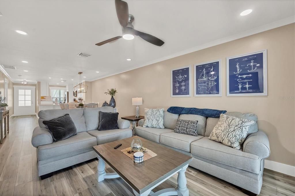 For Rent: $3,150 (2 beds, 2 baths, 1248 Square Feet)