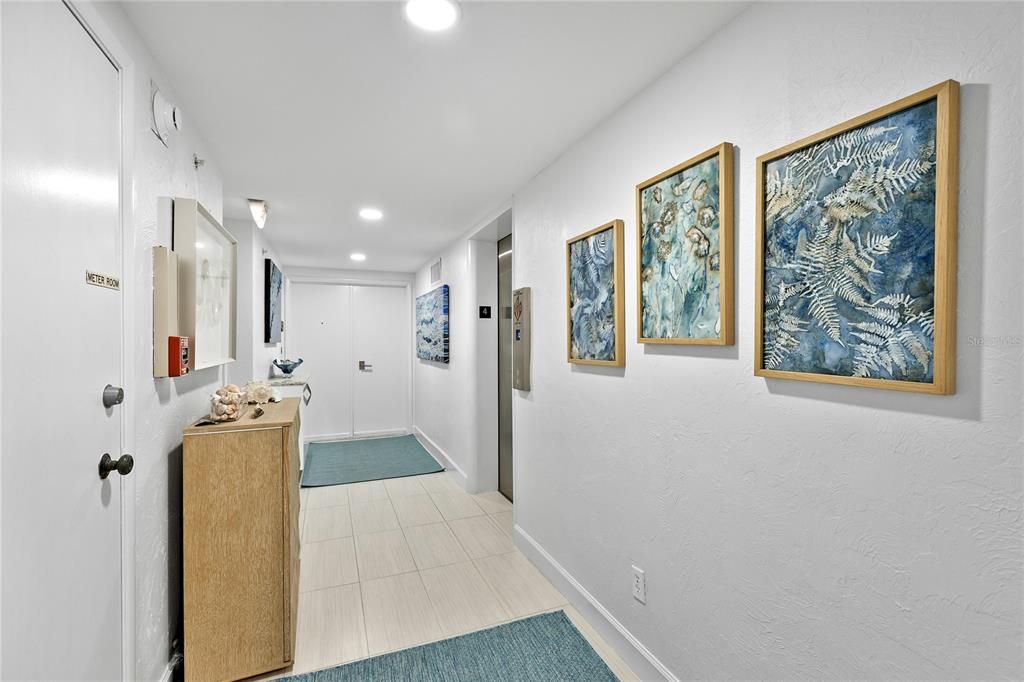 出租: $15,500 (2 贝兹, 2 浴室, 1560 平方英尺)