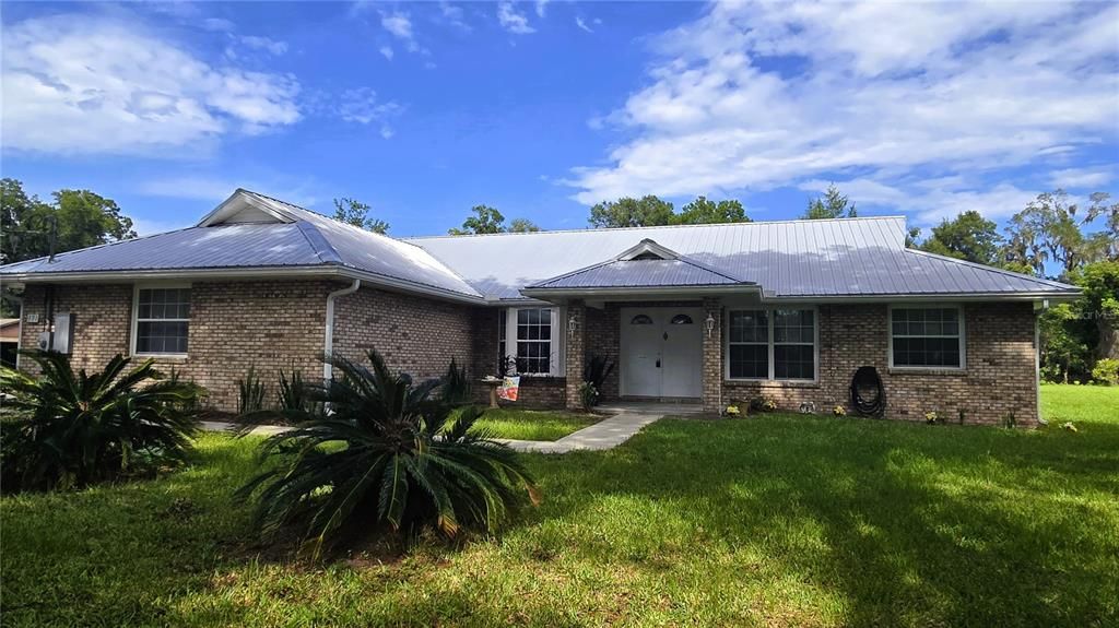 En Venta: $499,000 (3 camas, 2 baños, 1608 Pies cuadrados)