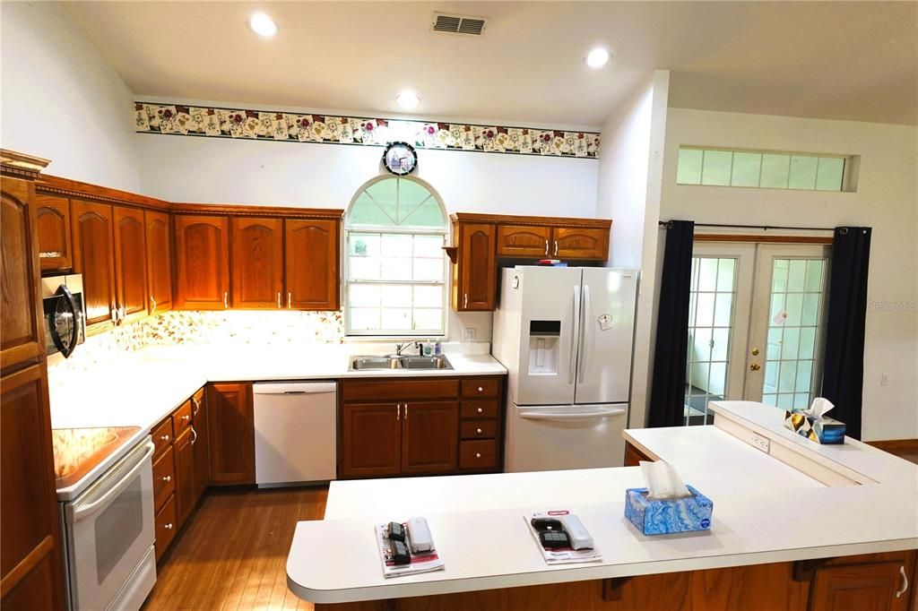 En Venta: $499,000 (3 camas, 2 baños, 1608 Pies cuadrados)